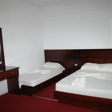Hotell Freskia 3*