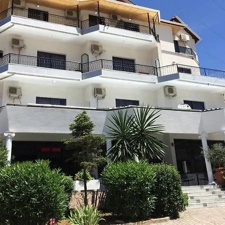 Freskia 3* Sarandë